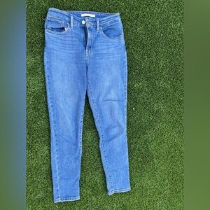 Levi's Women's 721 High Rise Skinny Jeans